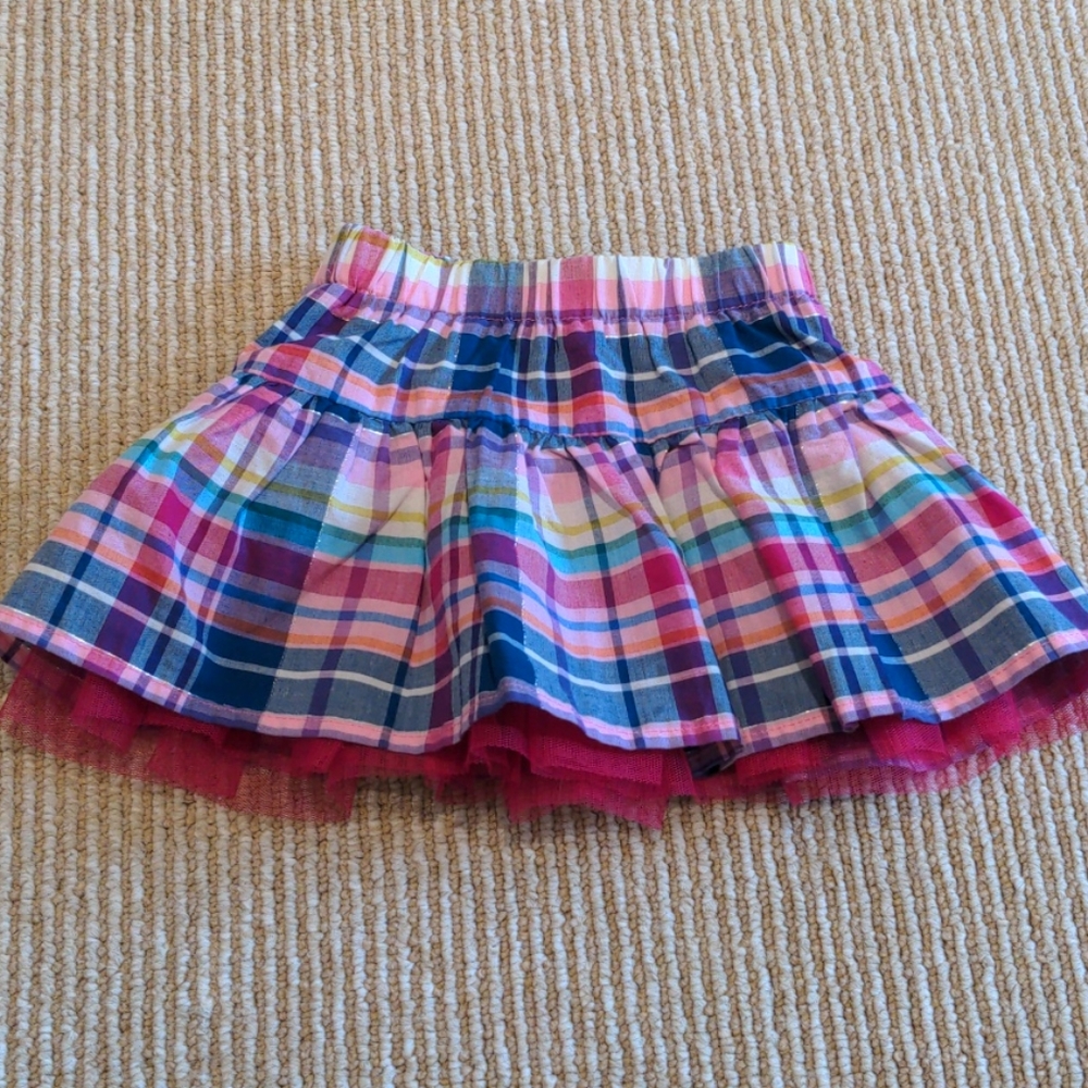 4/$20 Plaid skirt NWT